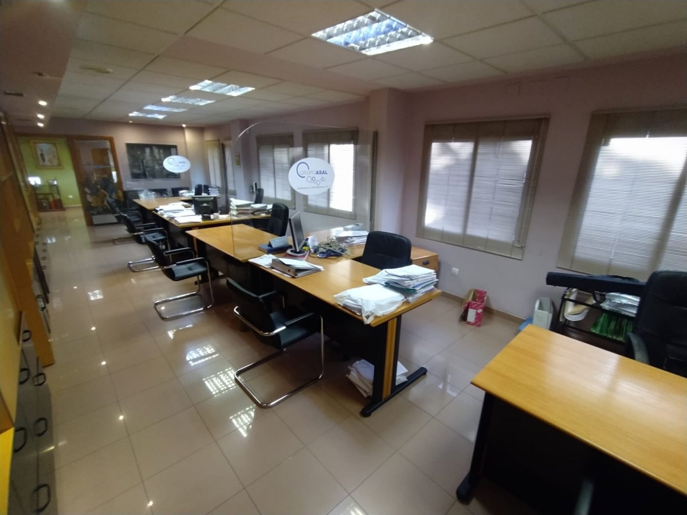 Bureau dans Cáceres, Cáceres à vendre Photo de l’immeuble– Image 1 sur 12