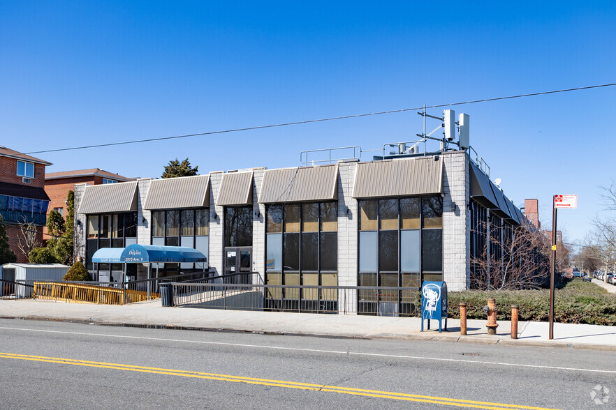 2270 Kimball St, Brooklyn, NY à vendre - Photo principale – Image 1 sur 9