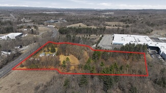Plus de détails pour 1879 US-9, Halfmoon, NY - Terrain à vendre