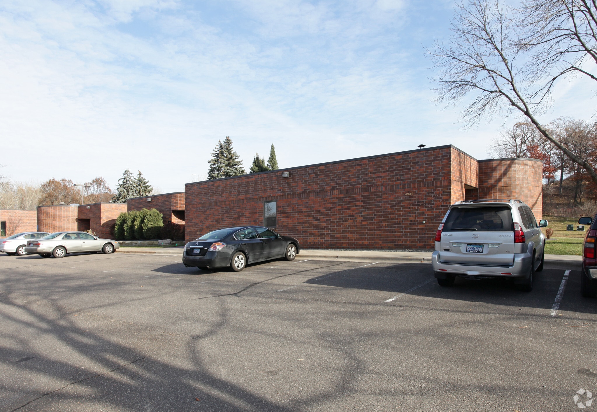4936-4942 Lincoln Dr, Edina, MN à vendre Photo de l’immeuble– Image 1 sur 4