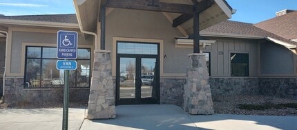 3214 W Eisenhower Blvd, Loveland, CO à louer Photo de l’immeuble– Image 1 sur 1