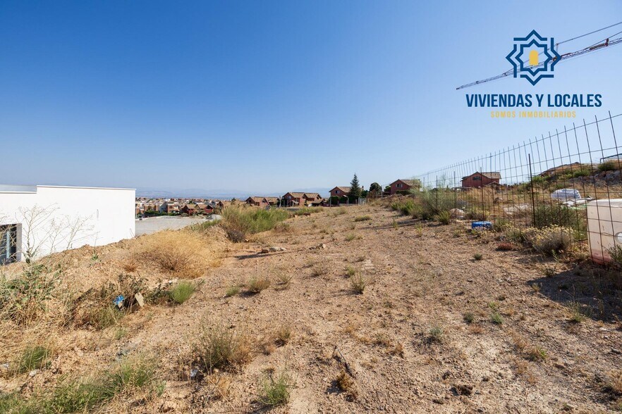 Calle Veleta, Dílar, Granada à vendre - Photo de l’immeuble – Image 2 sur 21