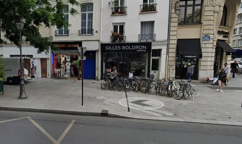 Local commercial dans Paris à louer - Photo de l’immeuble – Image 1 sur 3