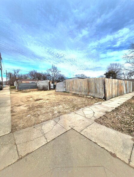 618 N 3rd St, Memphis, TN à vendre - Photo de l’immeuble – Image 3 sur 14