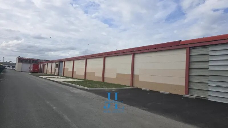 Local d’activités dans Mérignac à louer - Photo de l’immeuble – Image 3 sur 10