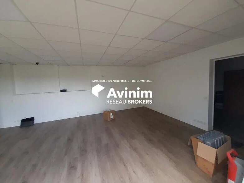 Industriel/Logistique dans Ingré à louer - Photo intérieure – Image 3 sur 6