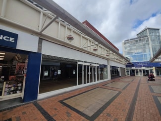 Plus de détails pour 37 Grange Precinct, Birkenhead - Local commercial à louer