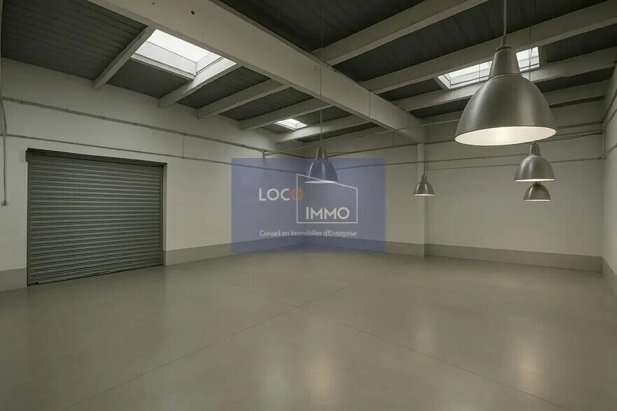 Local commercial dans Bordeaux à louer - Photo de l’immeuble – Image 3 sur 4