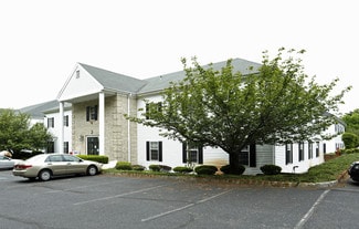 Plus de détails pour 670 N Beers St, Holmdel, NJ - Bureau à vendre