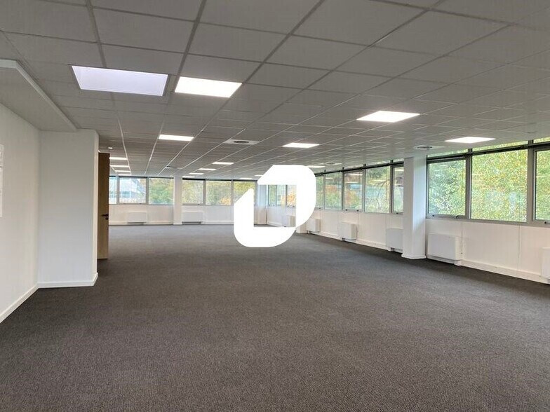 Bureau dans Pessac à louer - Photo de l’immeuble – Image 1 sur 12