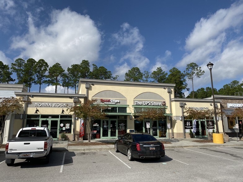 198 Okatie Village Dr, Bluffton, SC à louer - Photo de l’immeuble – Image 3 sur 3