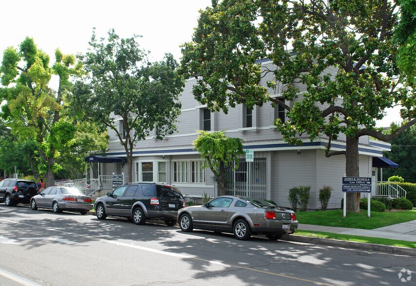 2950 E Mariposa St, Fresno, CA à vendre - Photo de l’immeuble – Image 2 sur 3