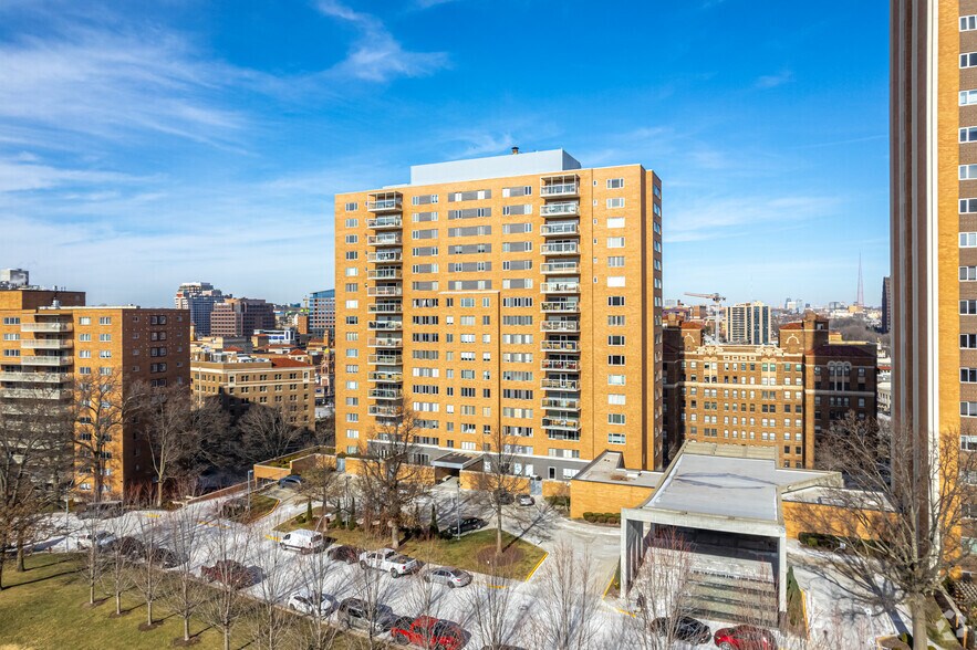 121 W 48th St, Kansas City, MO à vendre - Photo de l’immeuble – Image 3 sur 15