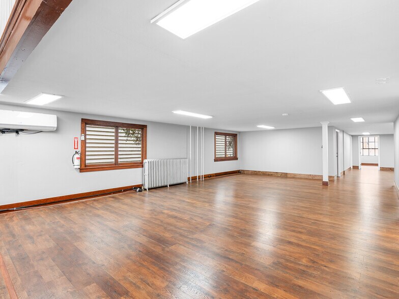 2017 Main St, Forest Grove, OR à louer - Photo de l’immeuble – Image 3 sur 18