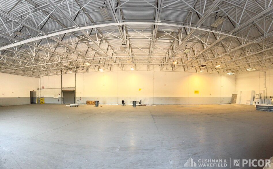 4850 S Park Ave, Tucson, AZ à louer - Photo de l’immeuble – Image 3 sur 6