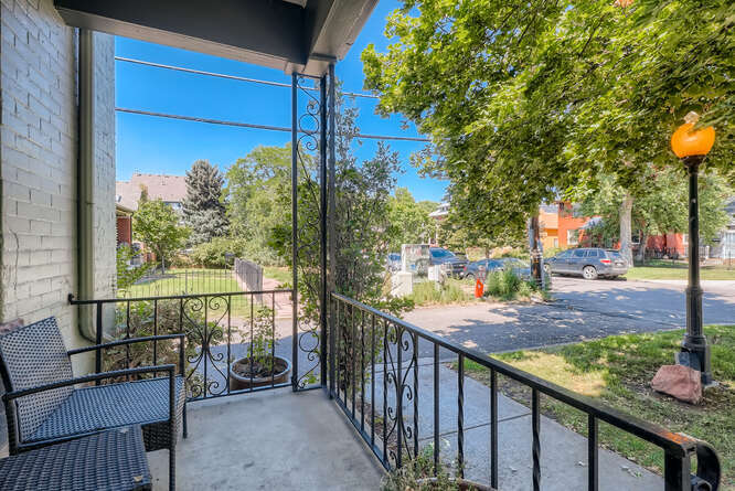 1719 Emerson St, Denver, CO à louer - Photo de l’immeuble – Image 2 sur 28