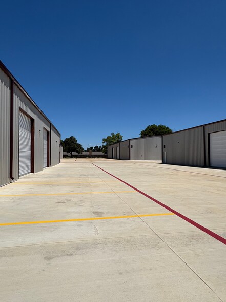 5790 Rendon Bloodworth Rd, Fort Worth, TX à louer - Photo de l’immeuble – Image 2 sur 20
