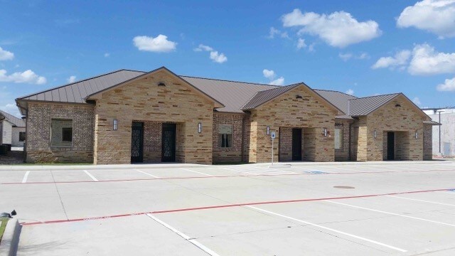 5899 Preston Rd, Frisco, TX à vendre - Photo principale – Image 1 sur 57
