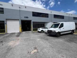 Plus de détails pour 2300-2350 NW 102nd Pl, Doral, FL - Industriel/Logistique à louer