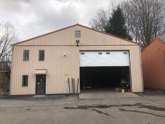 Plus de détails pour Beatty Rd, Latrobe, PA - Industriel/Logistique à louer