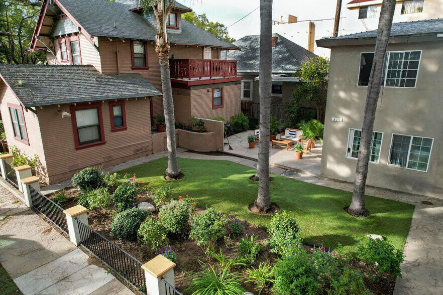 223 Orange Ave, Santa Ana, CA à vendre - Photo de l’immeuble – Image 3 sur 9