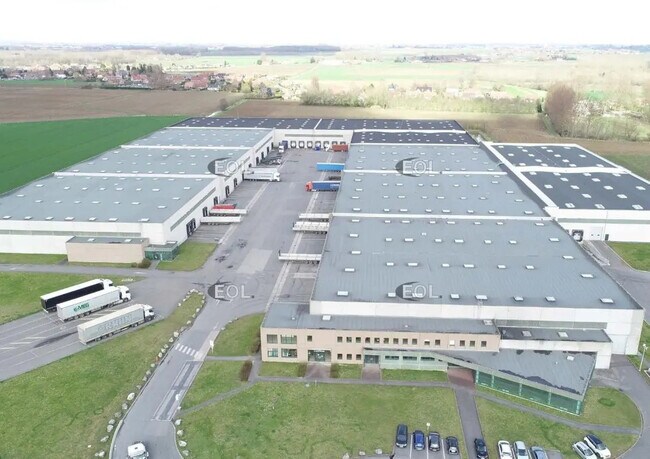 Plus de détails pour Industriel/Logistique à louer