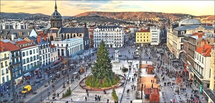 Clermont-Ferrand, PDD - VUE AÉRIENNE vue de carte