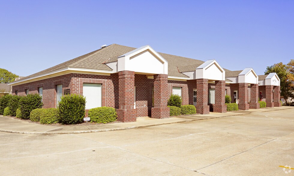 2545-2551 Bell Rd, Montgomery, AL à louer - Photo de l’immeuble – Image 2 sur 6