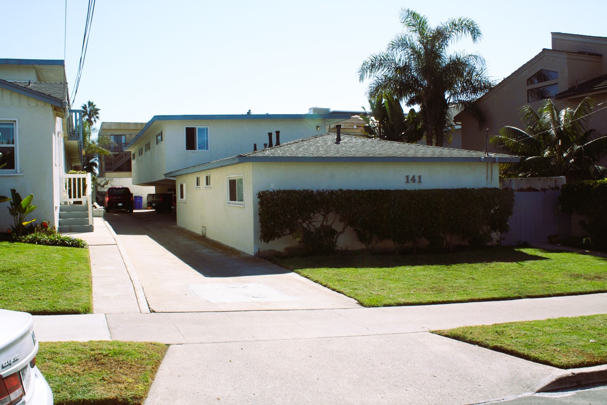 141 Cherry Ave, Carlsbad, CA à vendre Photo principale– Image 1 sur 12