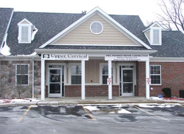 1038-1042 N Monroe St, Monroe, MI à louer - Photo de l’immeuble – Image 1 sur 1