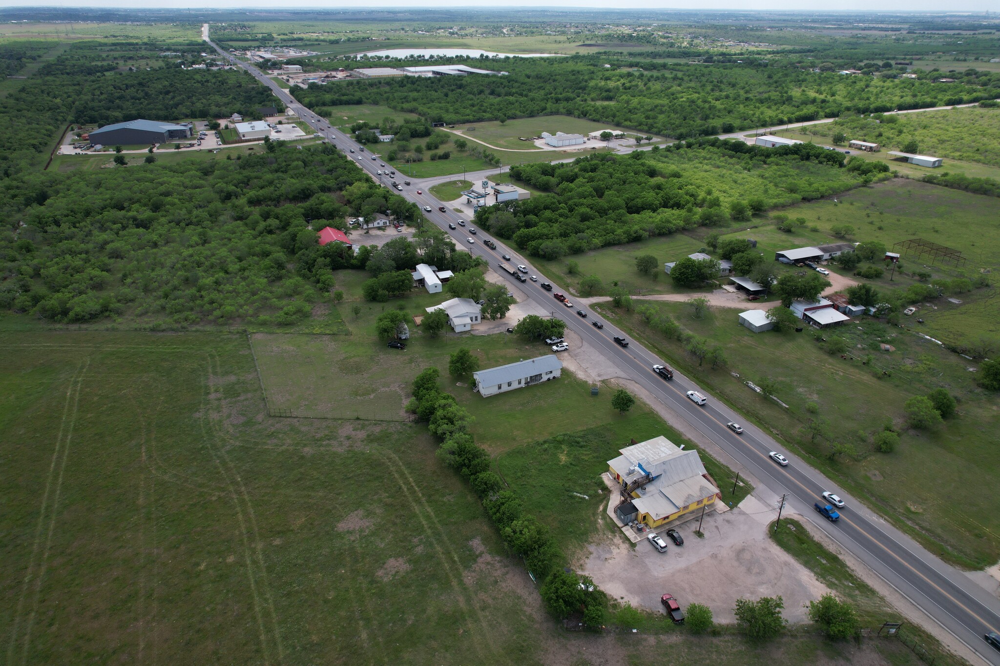 14060 Camino Real, Kyle, TX à vendre Photo principale– Image 1 sur 10