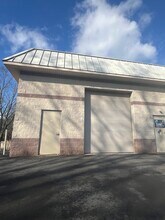 7400 Pa-611 Hwy, Stroudsburg, PA à louer Photo de l’immeuble– Image 1 sur 2