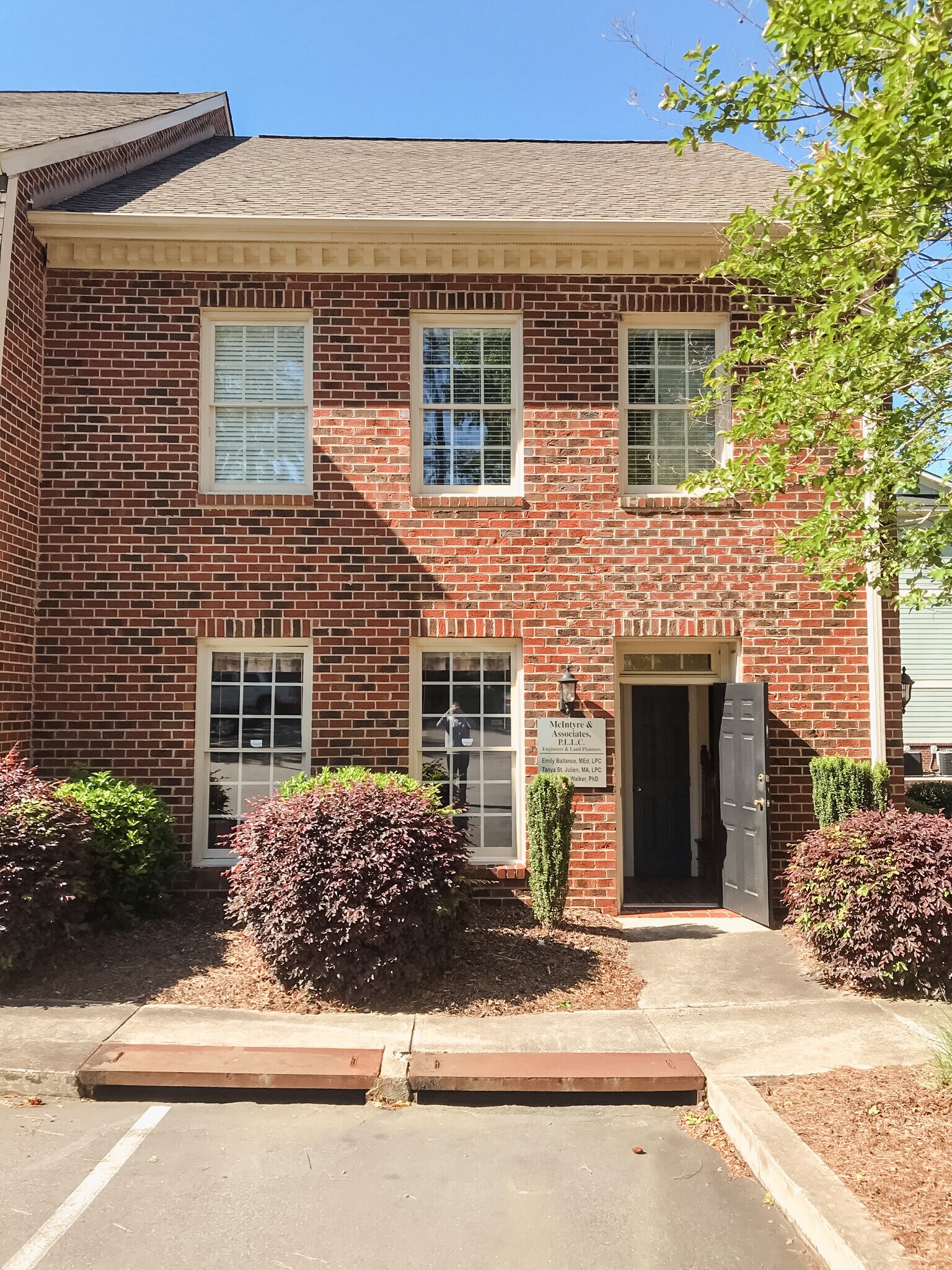 4922-4948 Windy Hill Dr, Raleigh, NC à louer Photo principale– Image 1 sur 5