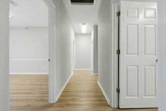 1855 Piedmont Rd, Marietta, GA à louer Photo intérieure– Image 1 sur 10