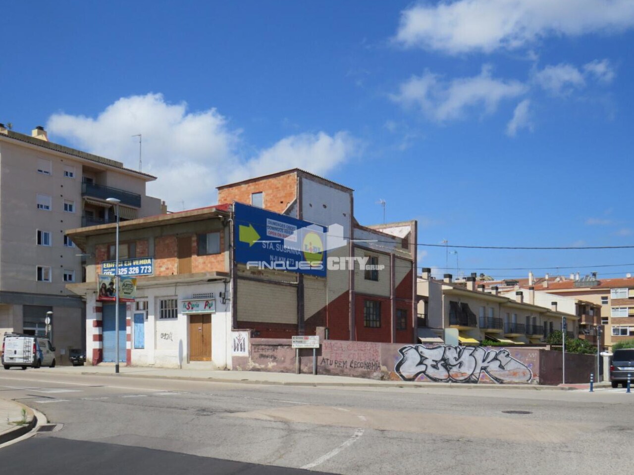 Industriel/Logistique dans Pineda de Mar, Barcelona à vendre Photo de l’immeuble– Image 1 sur 9