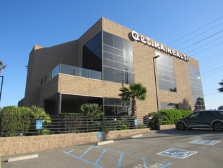 Plus de détails pour 110 N Lincoln Ave, Corona, CA - Bureau à louer