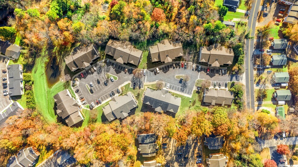 2612 Guyer St, High Point, NC à vendre - Photo de l’immeuble – Image 3 sur 6