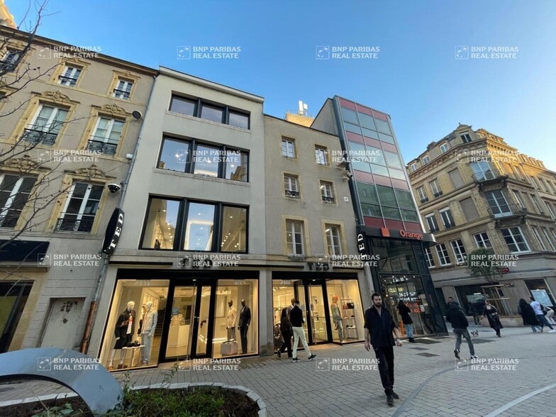 24 Rue Serpenoise, Metz à louer - Photo de l’immeuble – Image 3 sur 18