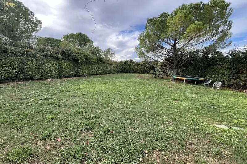 Local d'activités dans Teyran à vendre - Photo de l’immeuble – Image 2 sur 5