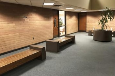 3900 Sunforest Ct, Toledo, OH 43623 - Lot 229 -  - Photo intérieure - Image 1 of 7