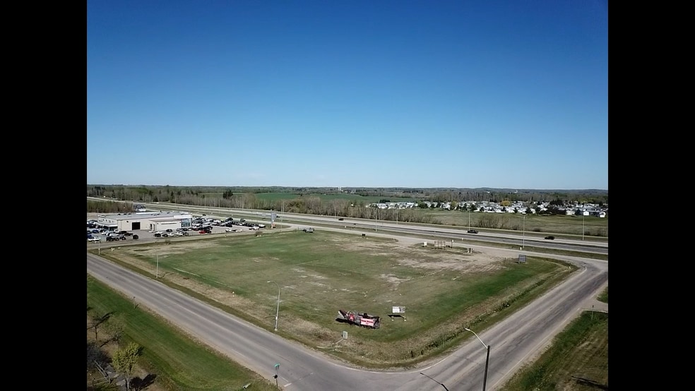 4002 50 St, Stony Plain, AB à vendre - Photo de l’immeuble – Image 1 sur 14