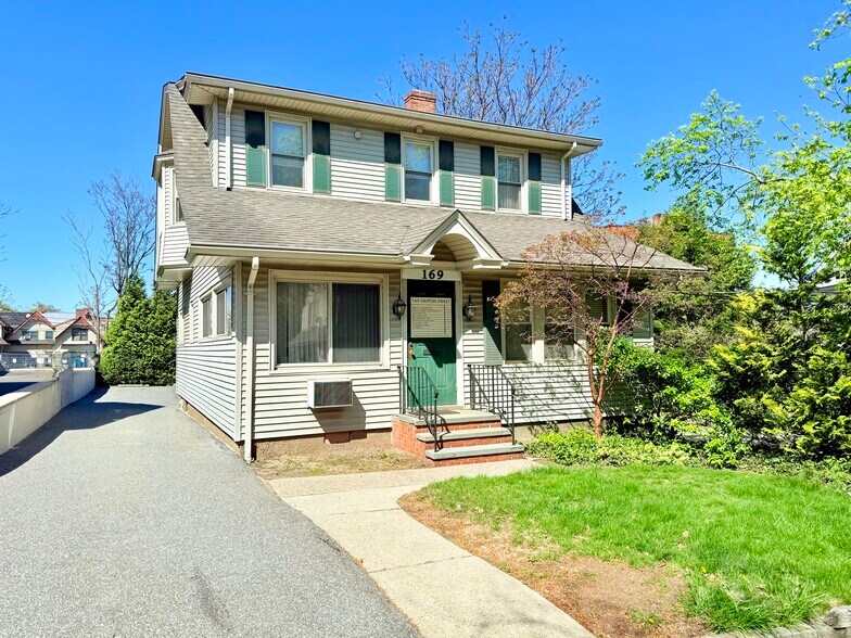 169 Dayton St, Ridgewood, NJ à louer - Photo de l’immeuble – Image 3 sur 6