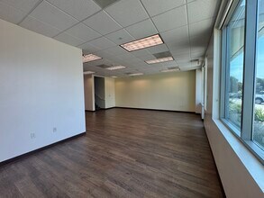 6118-6120 Innovation Way, Carlsbad, CA à louer Photo intérieure– Image 1 sur 7