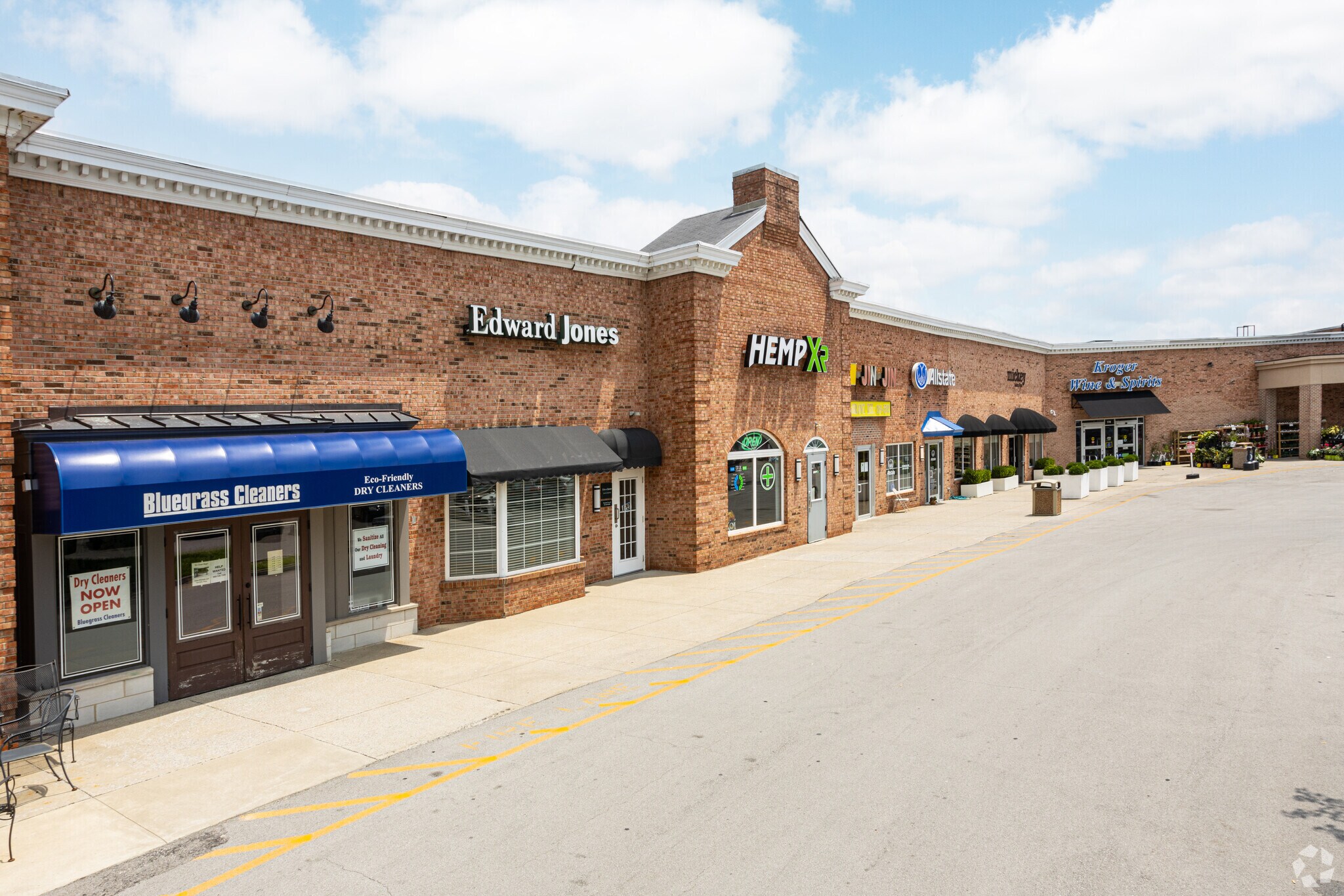 1050-1060 Chinoe Rd, Lexington, KY à louer Photo principale– Image 1 sur 10