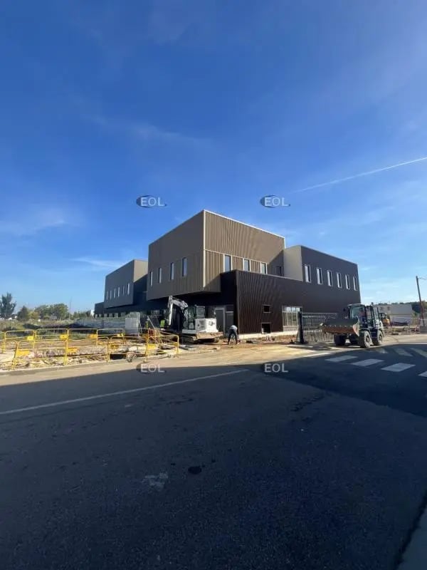 Local d'activités dans Buchelay à vendre Photo de l’immeuble– Image 1 sur 4