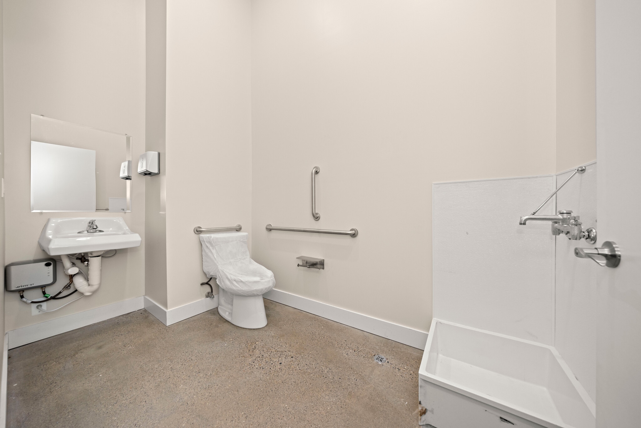 3462 Greenfield rd, Berkley, MI à louer Photo intérieure– Image 1 sur 28