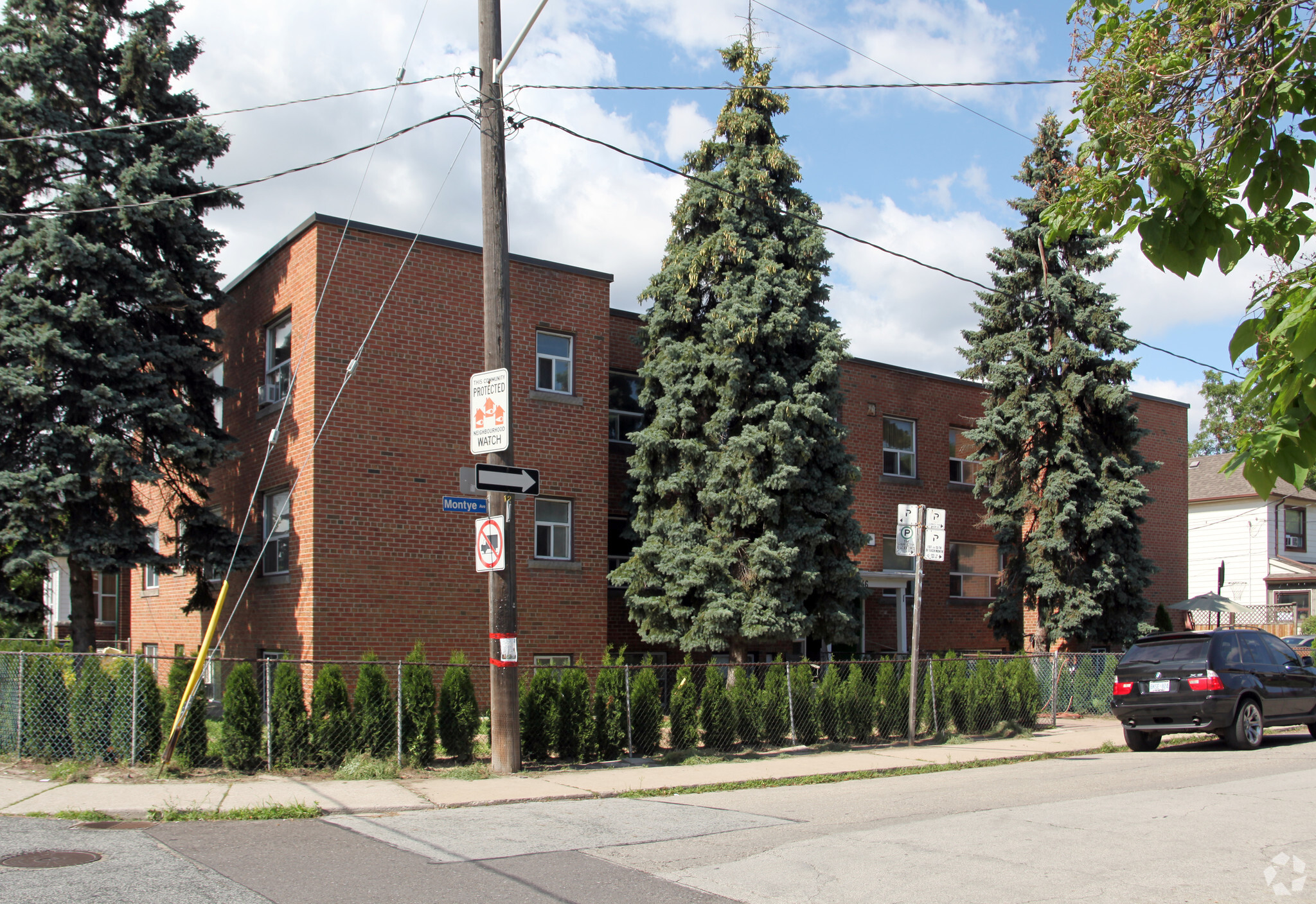 46 Montye Ave, Toronto, ON à vendre Photo principale– Image 1 sur 3