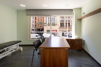 Bureau dans Barcelone, Barcelona à louer Plan d’étage– Image 1 sur 5