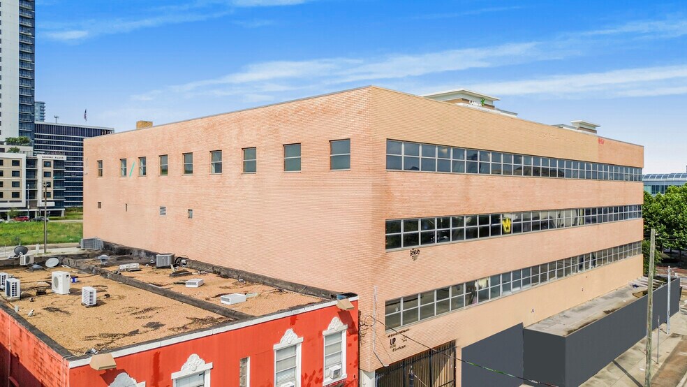 1000 McGowen St, Houston, TX à vendre - Photo de l’immeuble – Image 3 sur 16