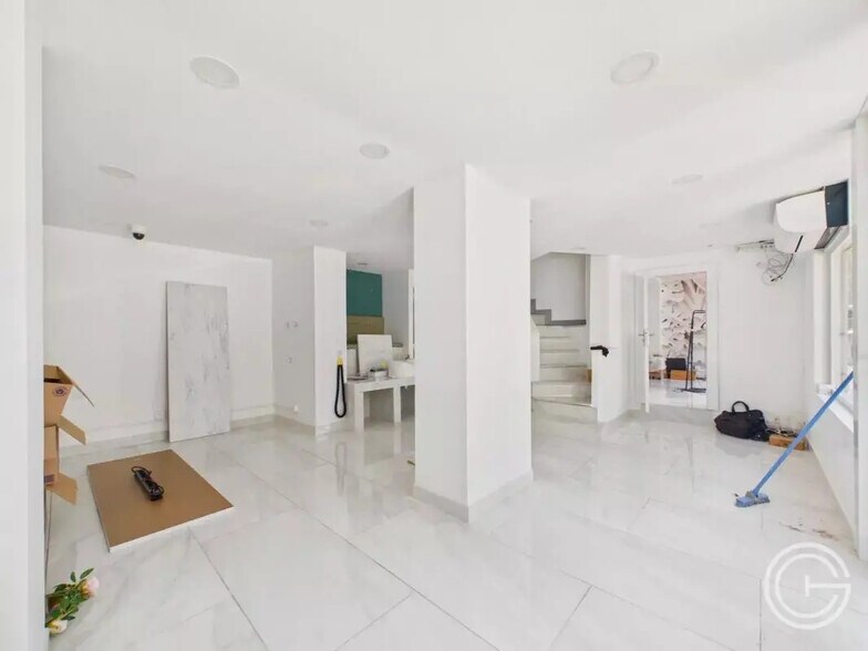 7 Avenue De Fabron, Nice à louer - Photo intérieure – Image 2 sur 18